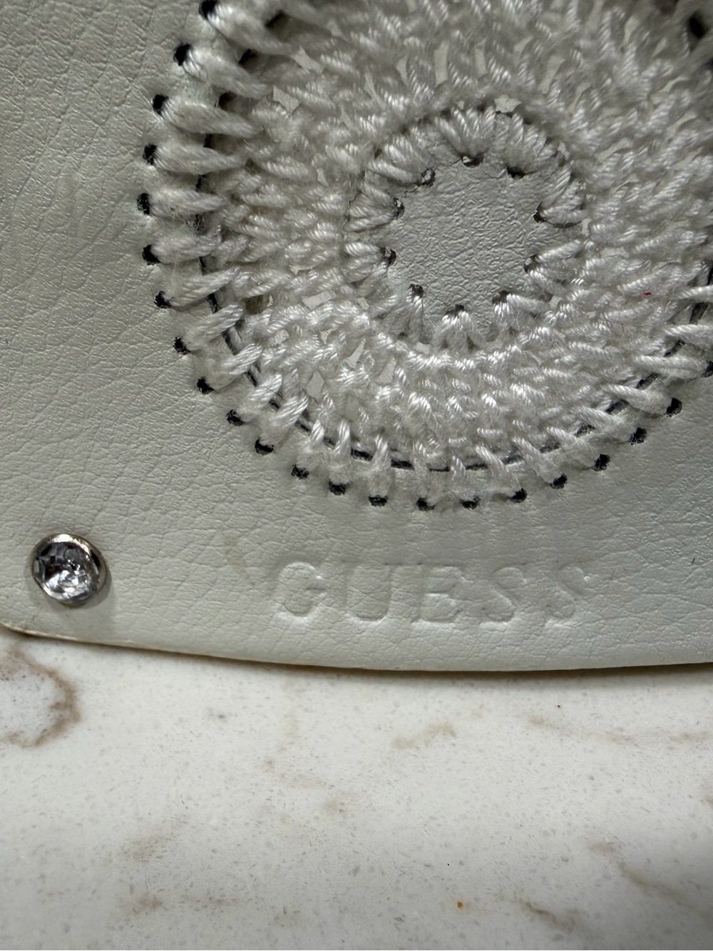 GUESS White Leather Studded Embroidered Wide Belt M NWOT - Picture 4 of 9